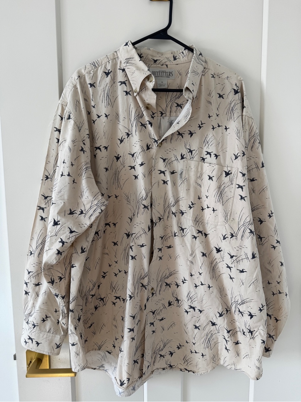 Cream Button-Up Shirt with Bird Print geese roundtree & Yorke XL cotton